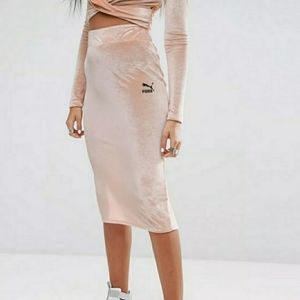 Puma Womans Light Pink Velvet Bodycon Skirt